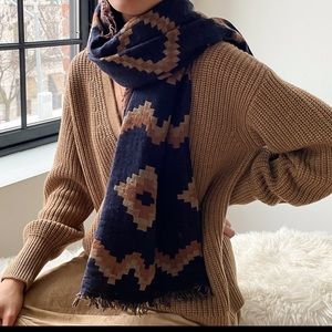 Aritzia Blanket Scarf